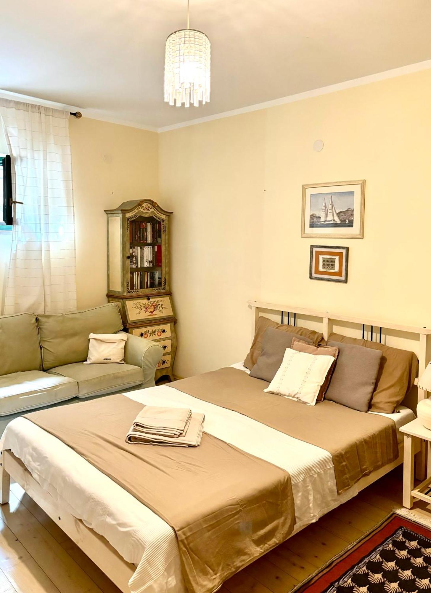 Apartment Tri Kiparisa Tivat Exterior photo