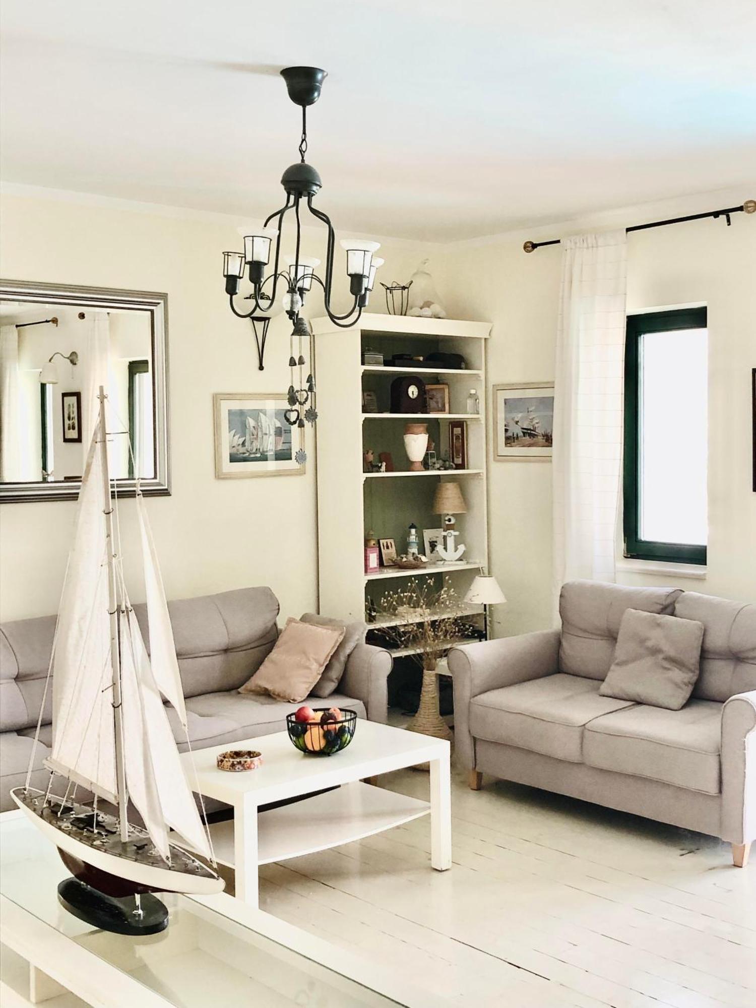 Apartment Tri Kiparisa Tivat Exterior photo